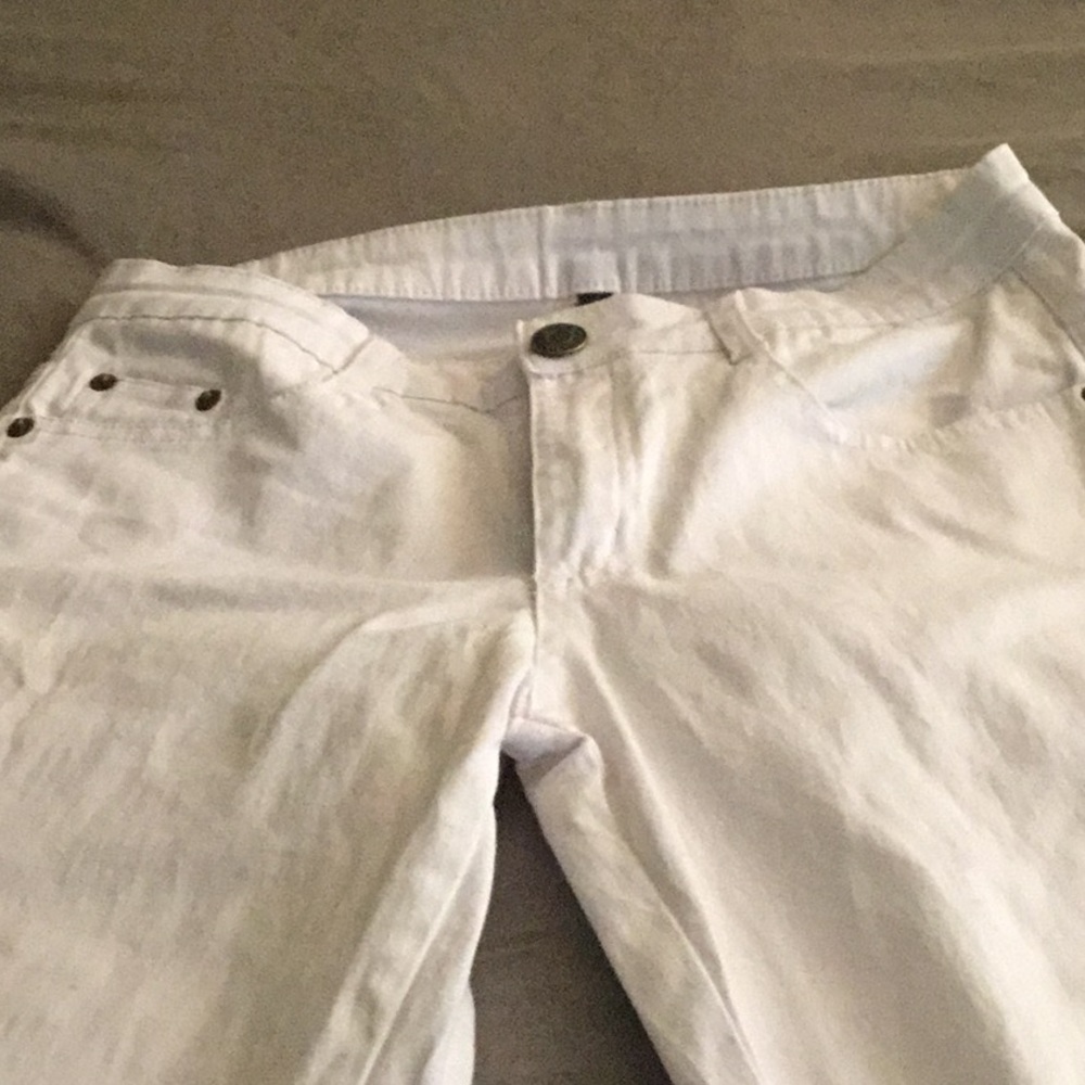White Jeans